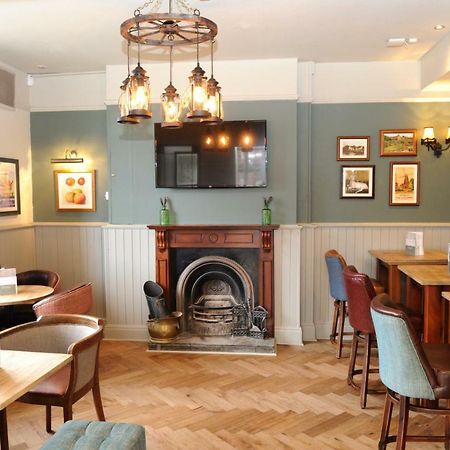ホテル White Hart By Chef & Brewer Collection Chalfont St Giles エクステリア 写真