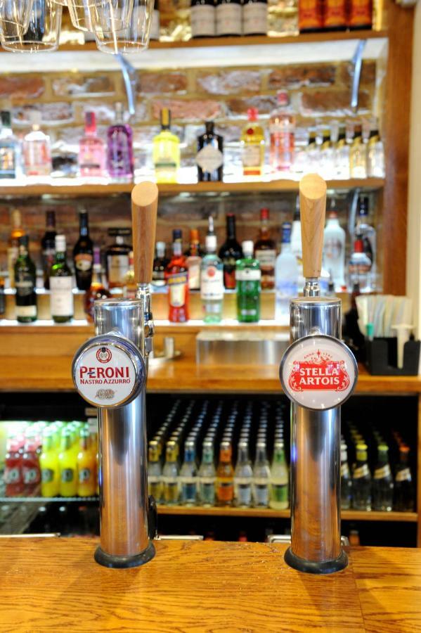 ホテル White Hart By Chef & Brewer Collection Chalfont St Giles エクステリア 写真