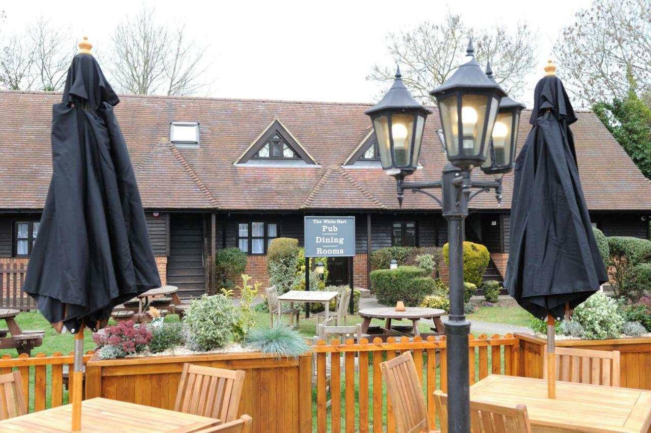 ホテル White Hart By Chef & Brewer Collection Chalfont St Giles エクステリア 写真