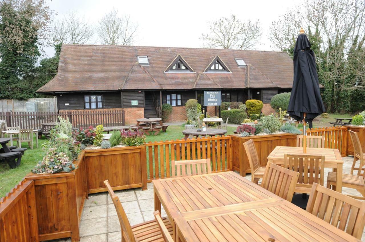 ホテル White Hart By Chef & Brewer Collection Chalfont St Giles エクステリア 写真